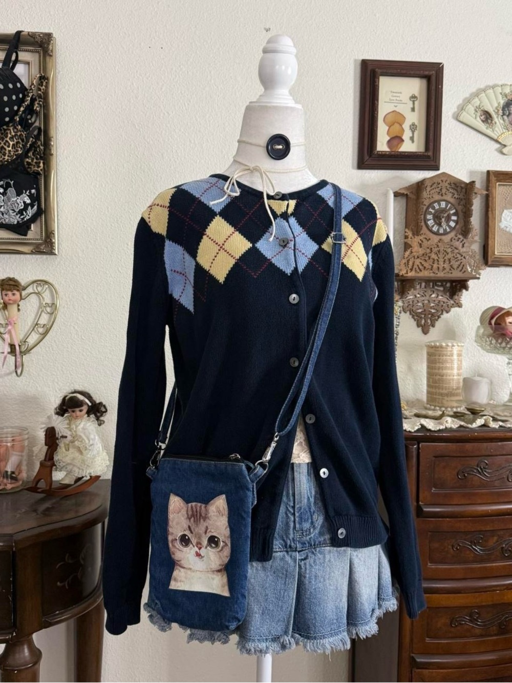 Adorable twee quirky denim cat graphic crossbody bag